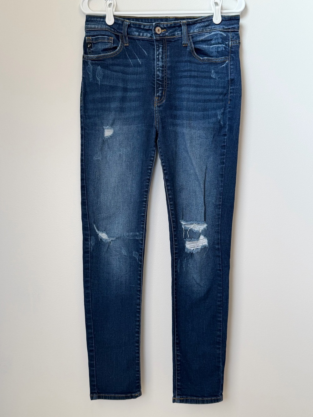 KanCan Mid-Rise Stretch Distressed Skinny Jeans Size 29